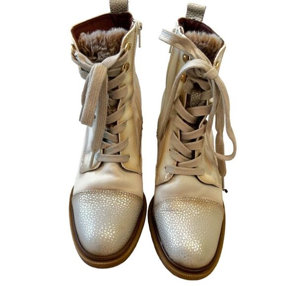 Hispanitas Janeth Cream CapToe Victorian Ankle Boots - Picture 15 of 16